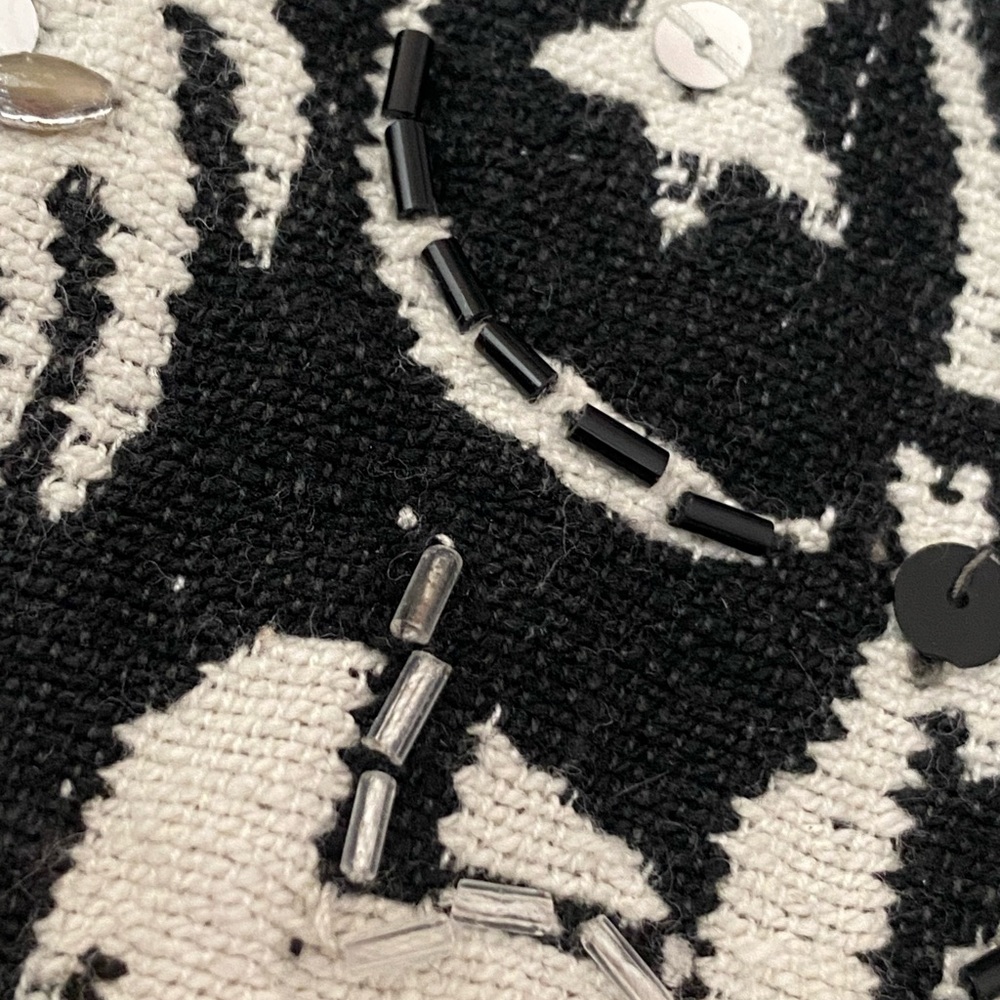 Vintage Raiment Fashions Black White Ethnic Tapestry Vest sz M - Picture 10 of 10